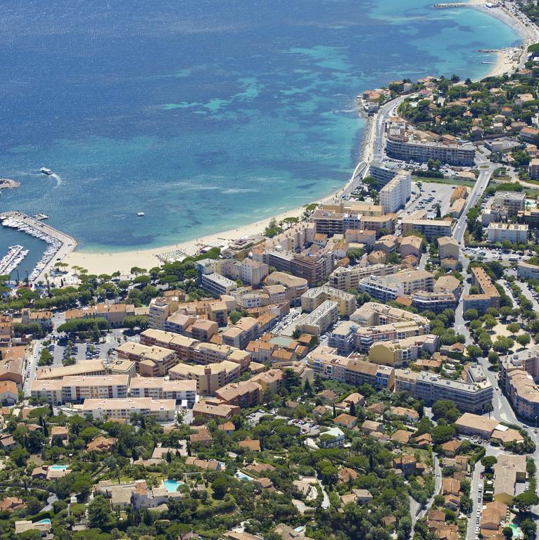 Hotel Lou Paouvadou Sainte-Maxime Exterior photo